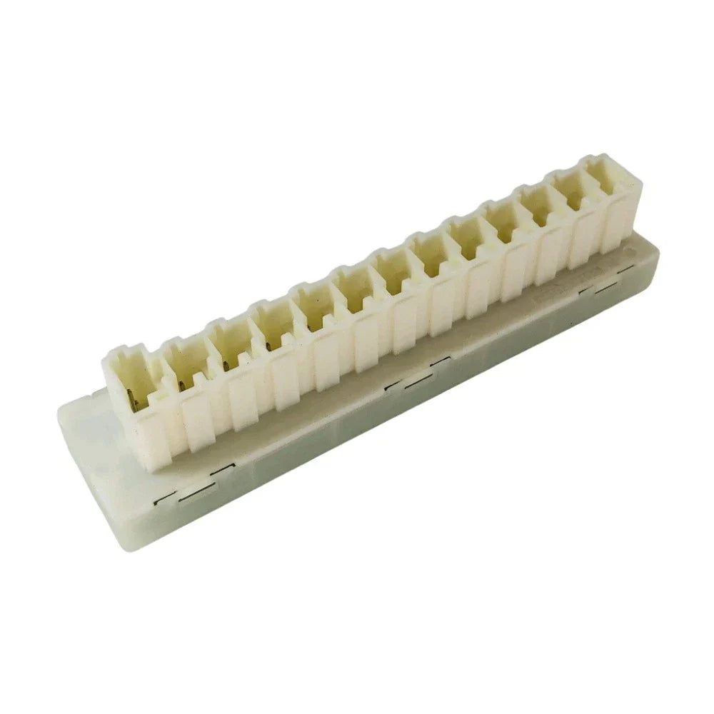 Fuse Connector 68084591AA, 68140647AA for Ram 3500, Chrysler 300, Dodge Jeep (2002-2023)