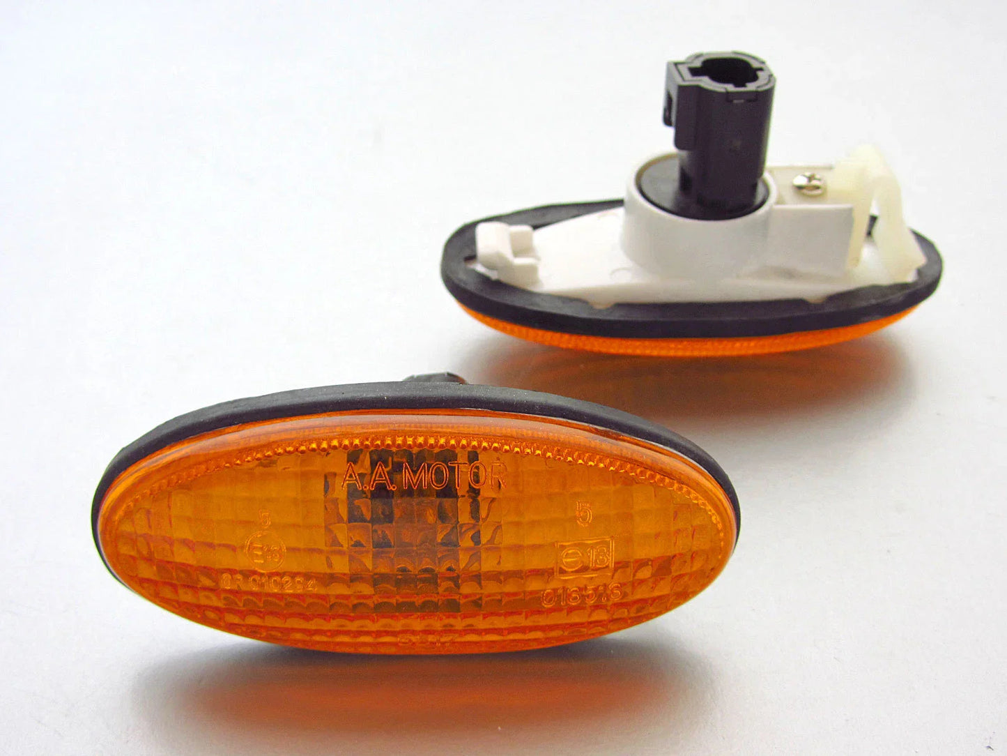 Amber Guard Side Turn Signal Lights for Nissan Navara D22 (1997-2005)