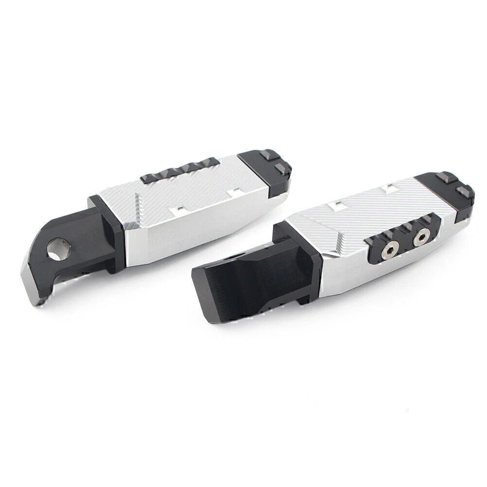 CNC Rear Passenger Footrests Pegs for Yamaha FZ1 YZF R3 (2006-2020)
