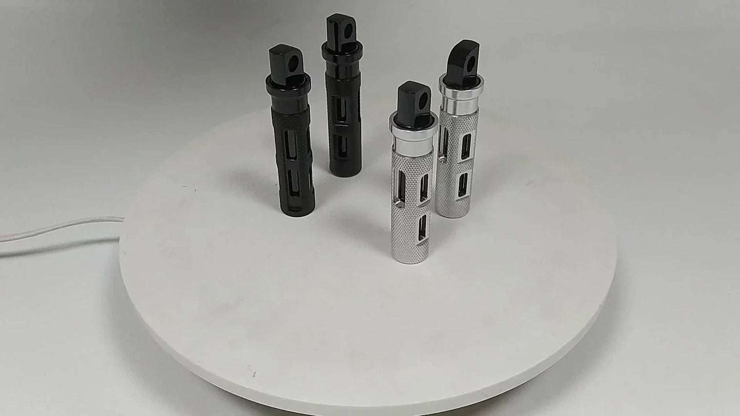 Passenger Footpegs Footrest Rear Pegs for Harley CVO Street Glide (2023)