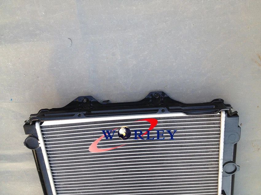Radiator for Toyota Hilux LN147R LN167R LN172R 3.0L 4CYL (1997-2006)