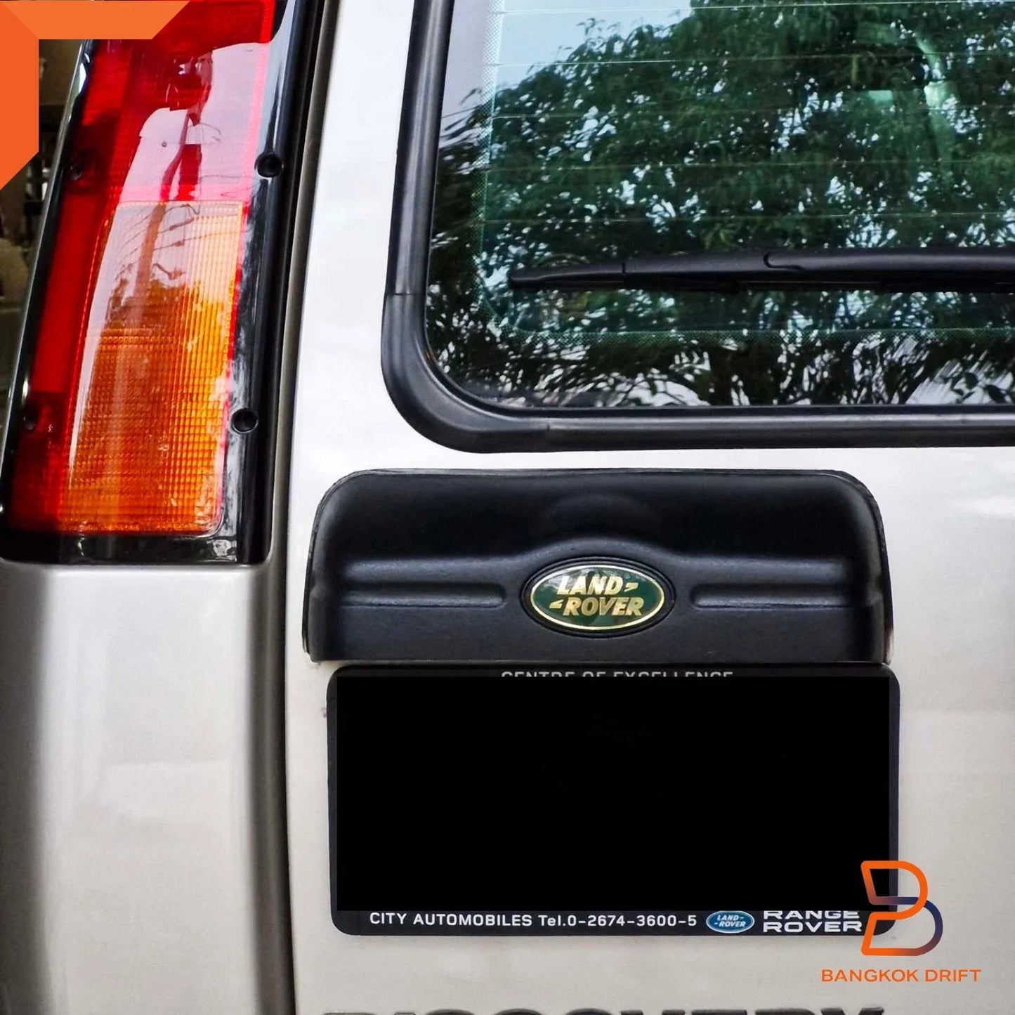 Rear Door Tailgate Handle Cover for Land Rover Discovery II (1998-2004)