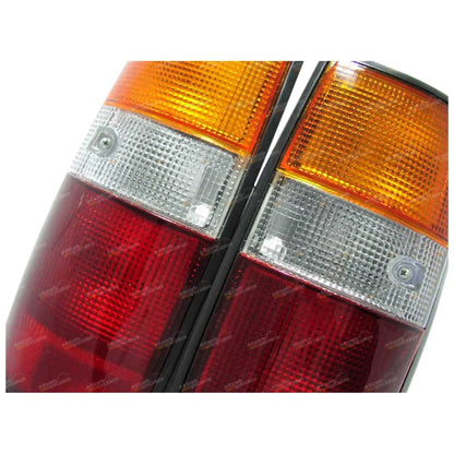 LH+RH Tail Lights / Pair / for Toyota Landcruiser 80 Series (1990���1997)