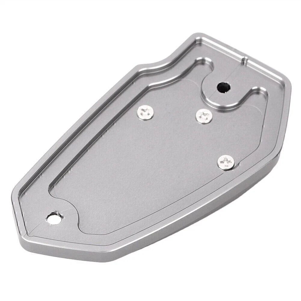 Gray CNC Front Brake Fluid Reservoir Cover for Kawasaki Z800 (2013-2016)