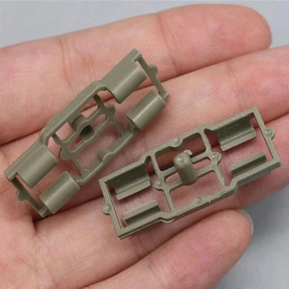 20 x Fastener Clips for BMW E53 X5 3.0i SAV (2001-2006)