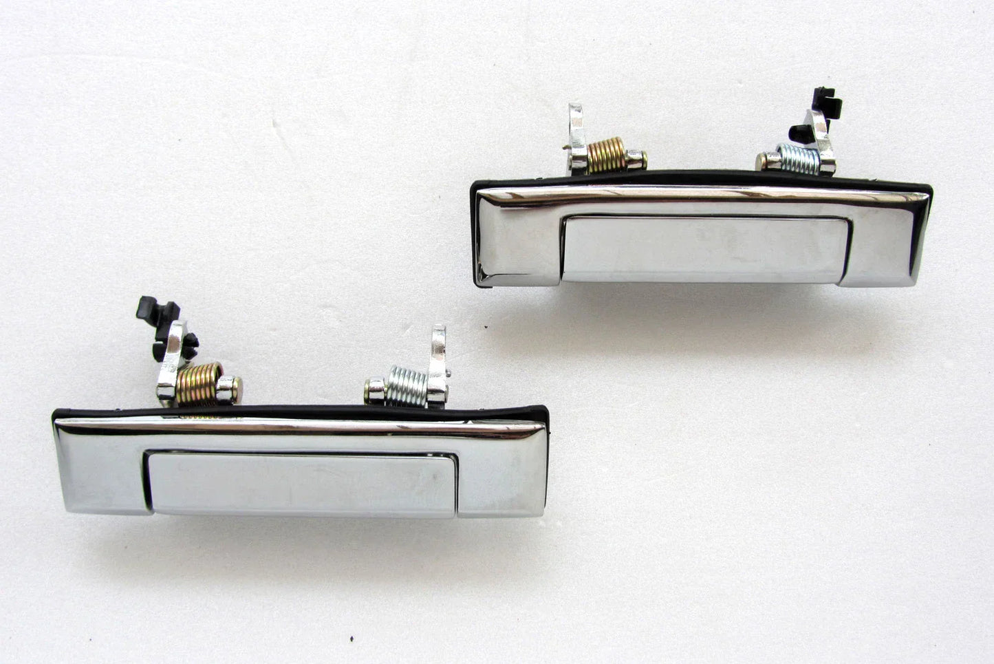 Outer Door Handles for 1983-1988 Toyota Hilux Hero LN50 LN56 YN58R 4Runner