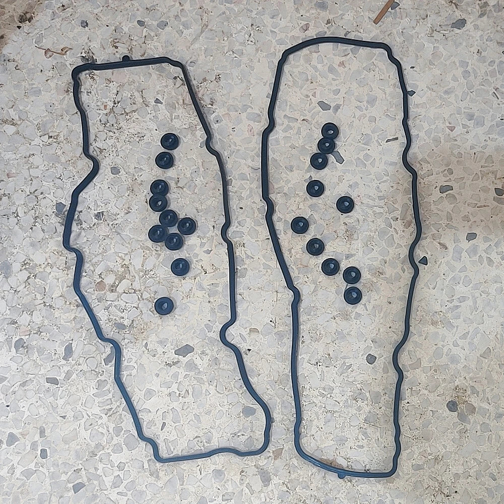 Valve Cover Gasket Set for Jeep Dodge Dakota Durango 3.7L (2000-2004)