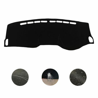 Non-Slip Dash Mat for Hyundai i30 2017-2021 Hatch Dashboard Cover Black