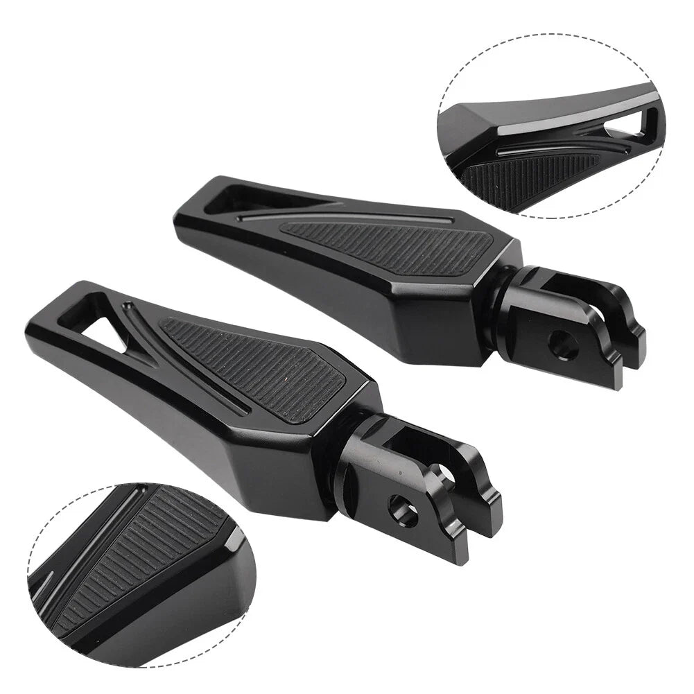Mini Front Foot Pegs for Harley Softail Street Bob (2018-2023) Black
