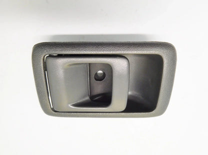 Grey Inner Left Hand Front Door Handle for Hilux LN147 2WD (1998-2005)