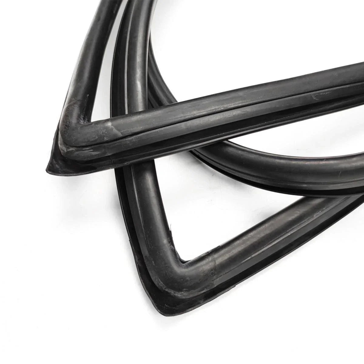Rear Windshield Rubber w/o Molding Fits Datsun Bluebird 510 Sedan 1967-72 D11