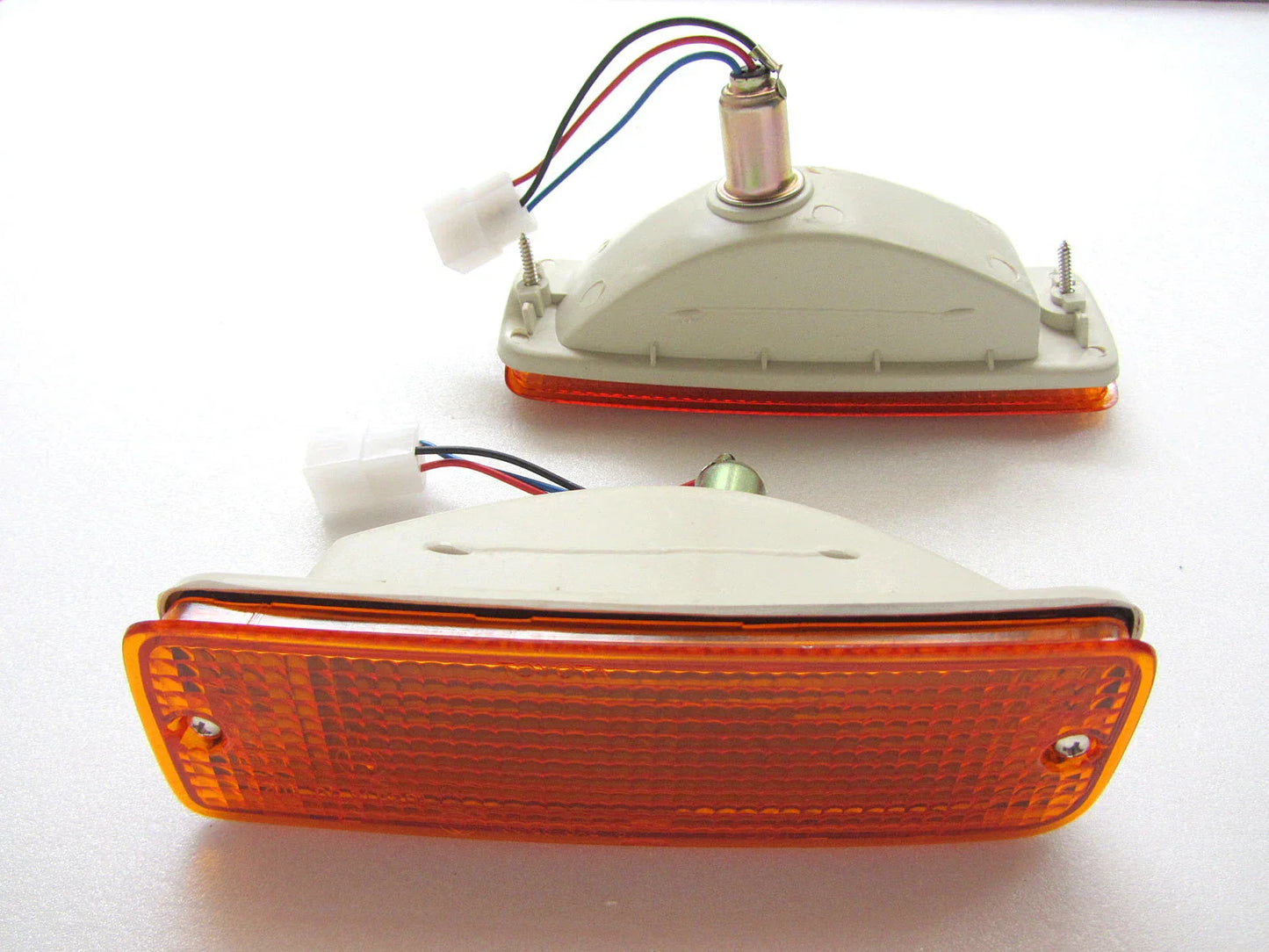 Bumper Bar Indicator Lights for 88-97 Toyota Hilux Ute (LN85)