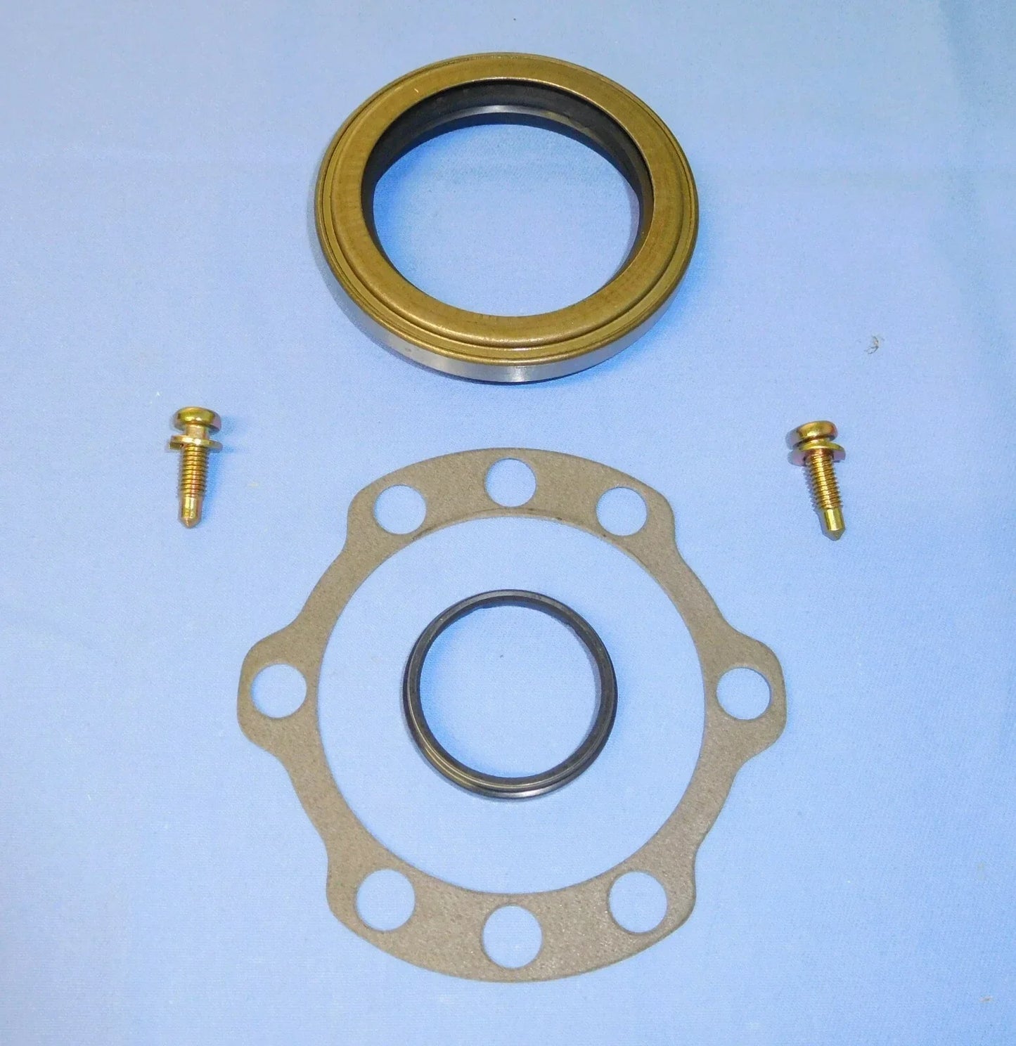 Rear Hub Seal Kit for Land Cruiser HDJ78 & HDJ79 (1999-2007)