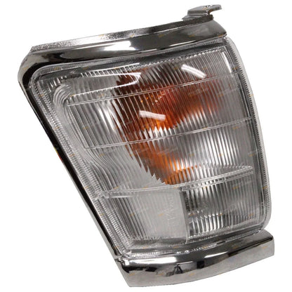 RH Chrome Trim Corner Indicator Light for Toyota Hilux 2WD/4WD (1997–2001)