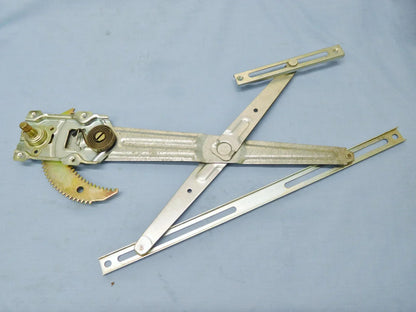 Manual Window Winder Regulator for Land Cruiser HJ60 HJ61 (1985-1989)