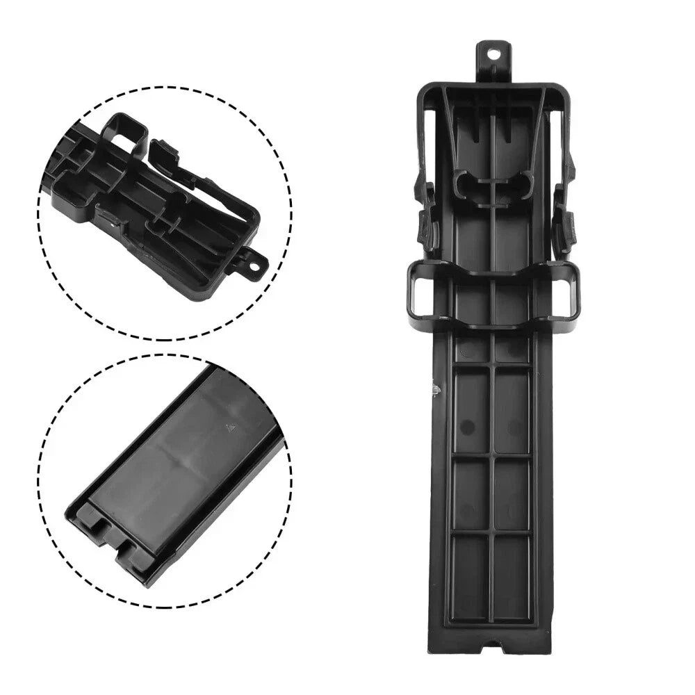Air Conditioning Filter Cover Black for Ford Focus, Escape (2012-2021)