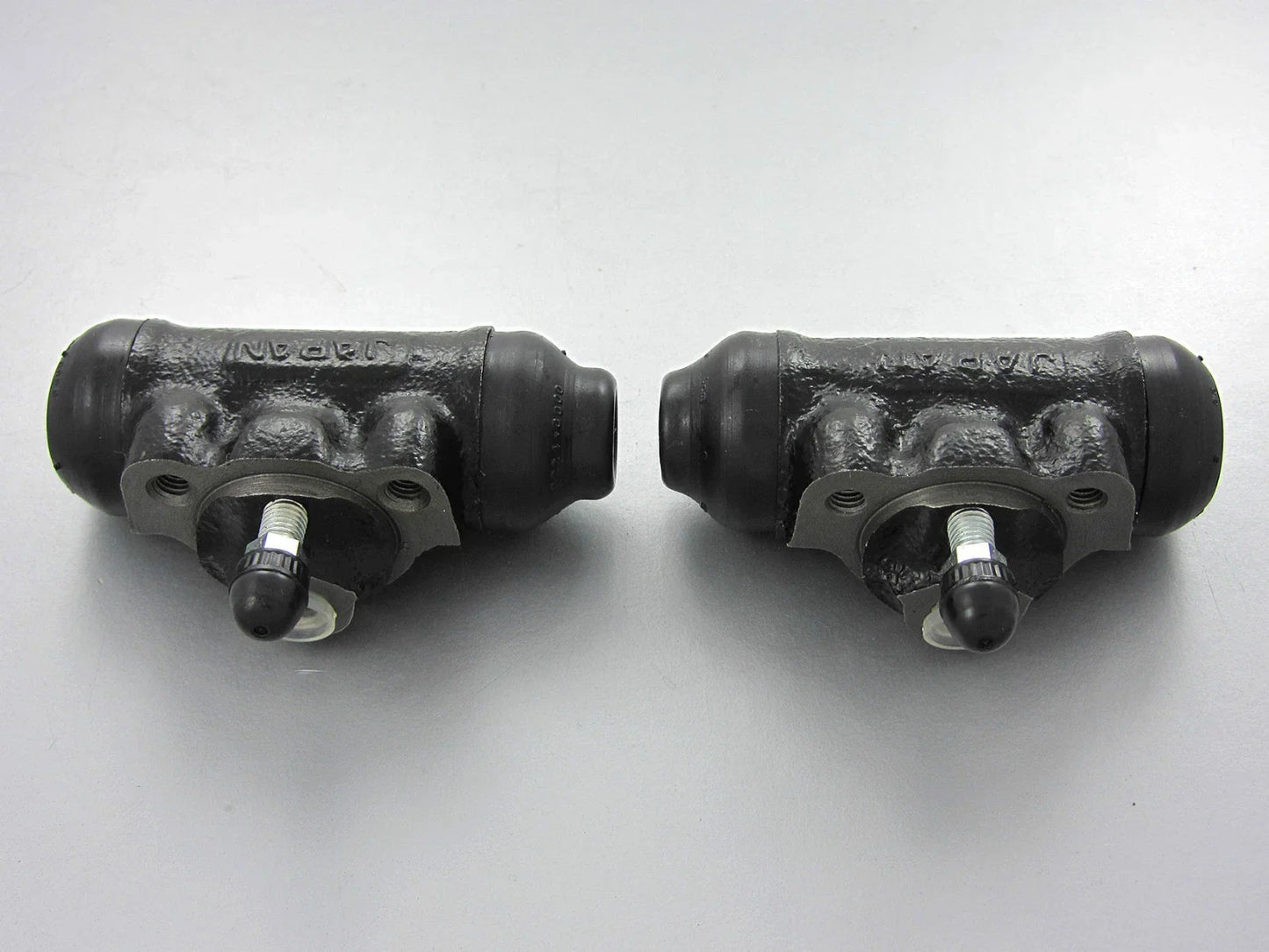 Rear Brake Slave Cylinder for Toyota Corolla E30 KE30 KE35 KE36 KE55