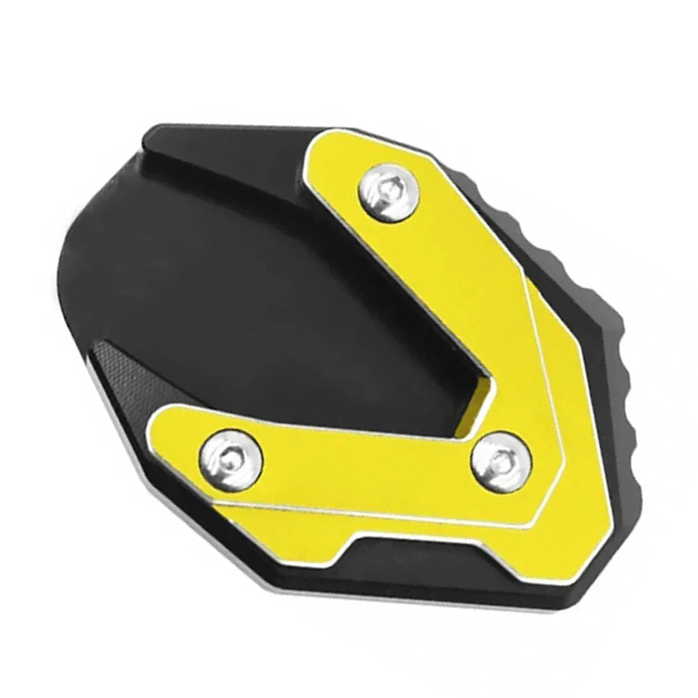 Enlarged Kickstand Pad for Suzuki GIXXER 250 SF, 150, 125 (2017-2023)