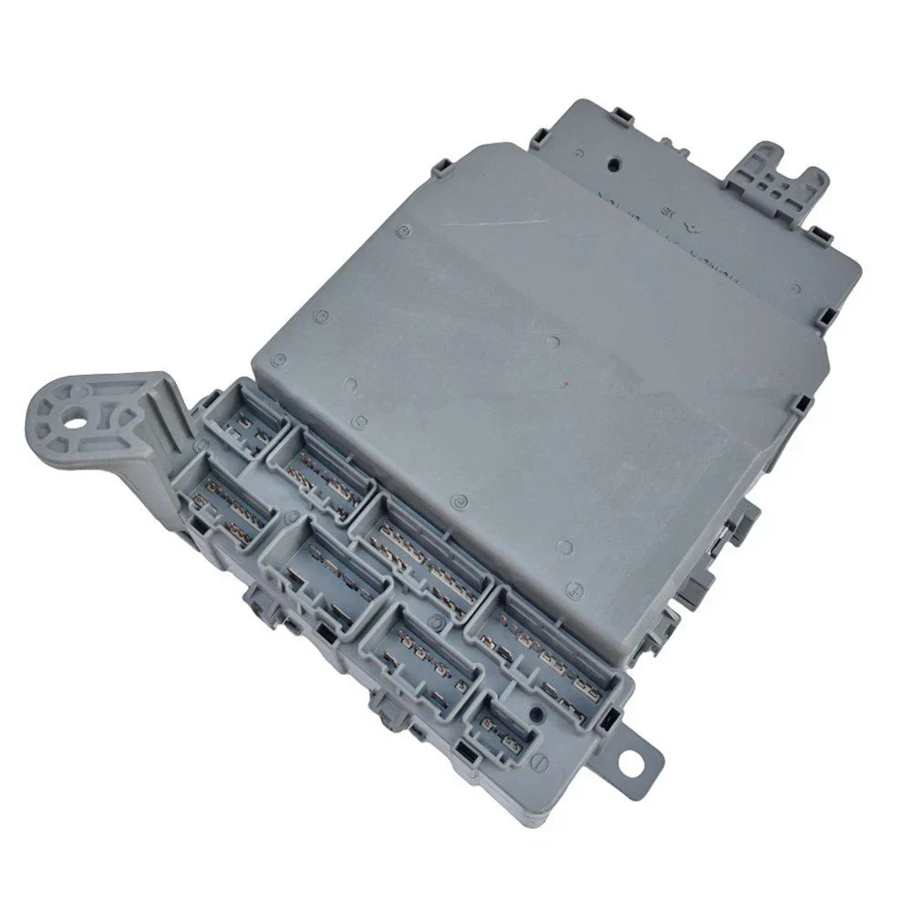 Engine Fuse Relay Box for 2003-2005 Honda Accord 4 Cyl Sedan