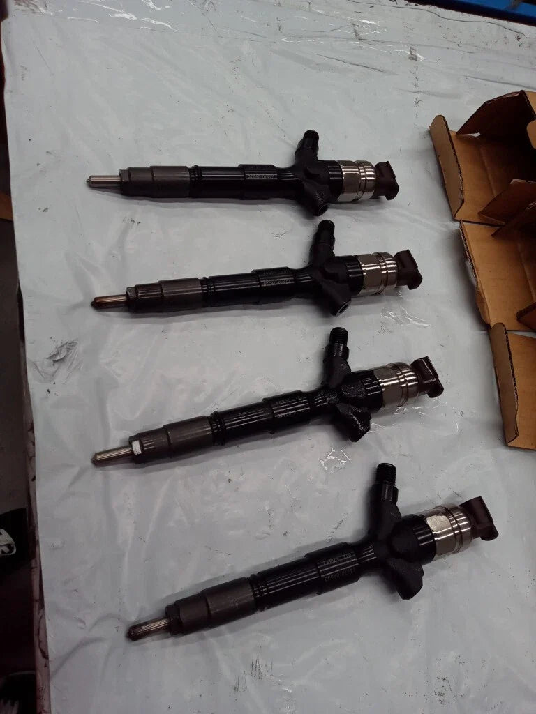 4X Diesel Fuel Injector for Toyota Hilux KUN26R 1KD-FTV D4D (2005-2015)