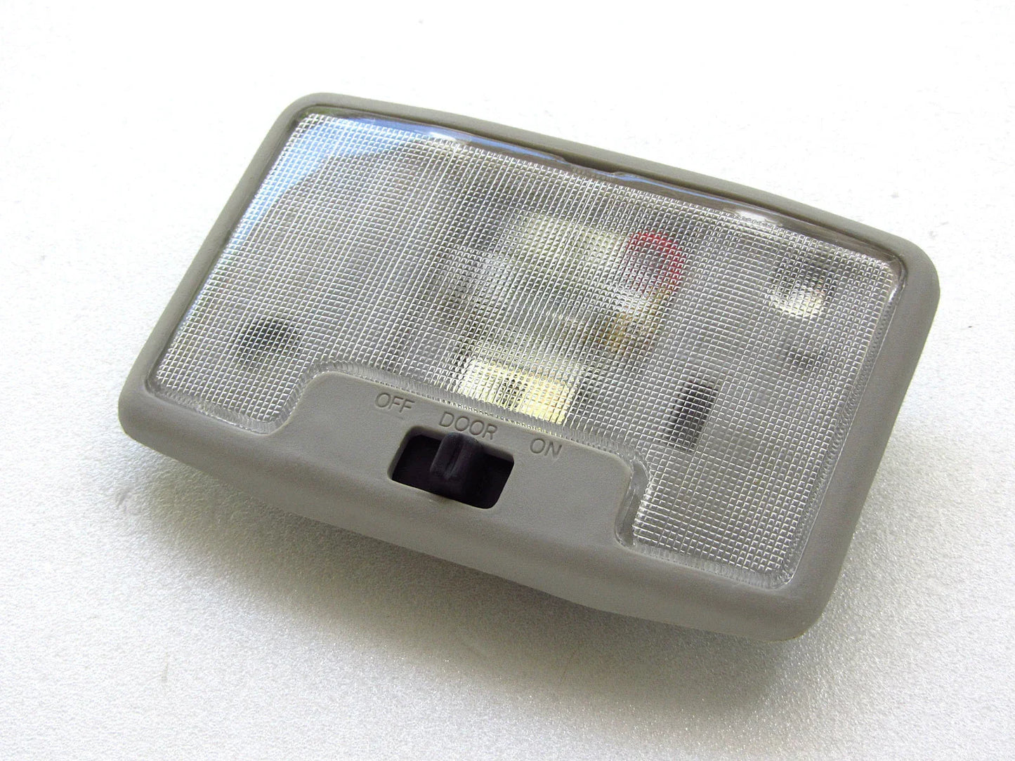Dome Light for Isuzu D-Max, Holden Rodeo, Vauxhall Brava (2002-2012)