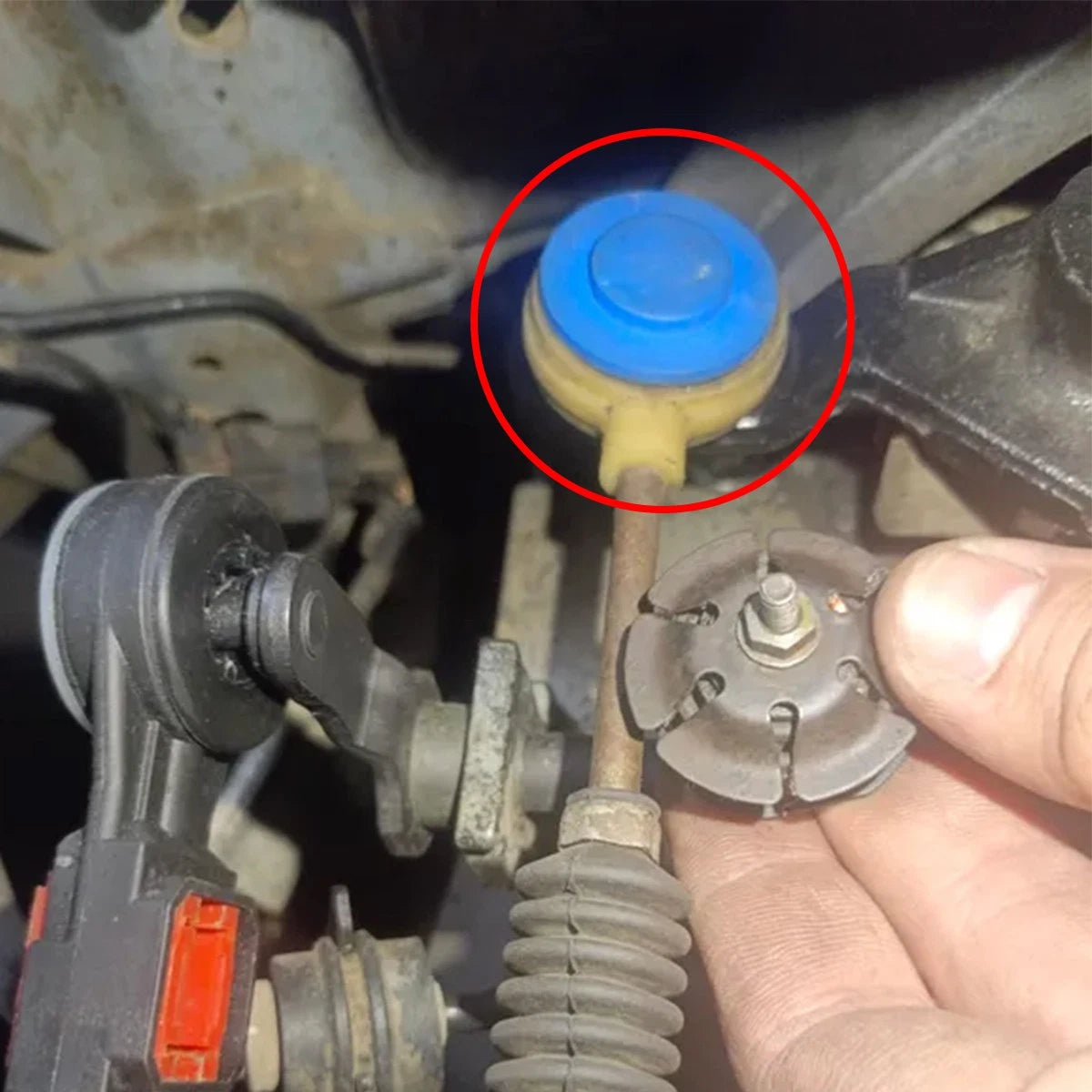 Gear Shift Cable Linkage End Bushing for Toyota Land Cruiser Prado J12 (2002–2009)