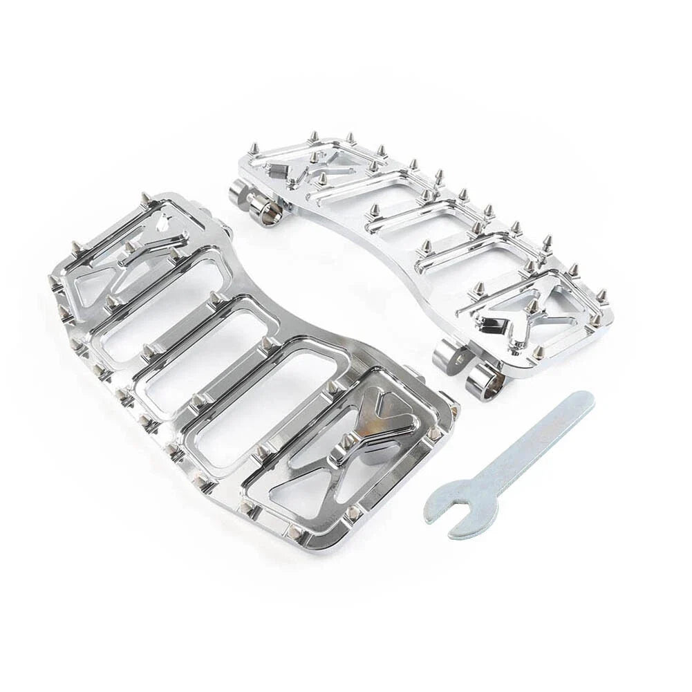 CNC Foot Pegs for Harley Softail Touring Road Glide Trike Dyna