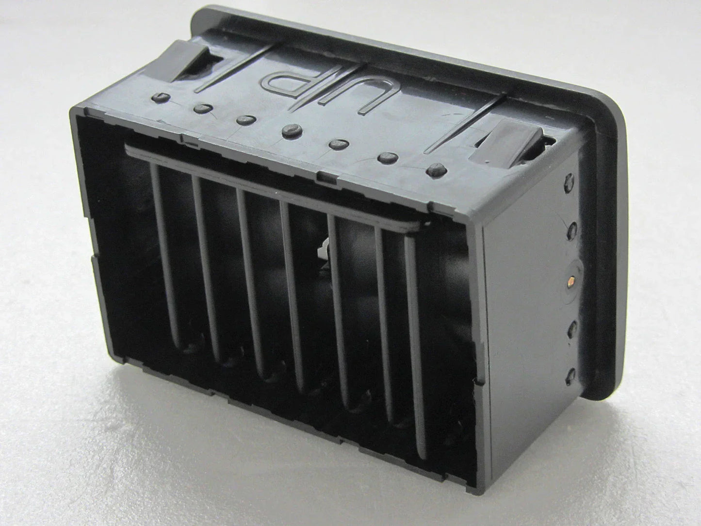 Air Vent for Isuzu TF TFR Holden Rodeo Pickup (1997-2002)