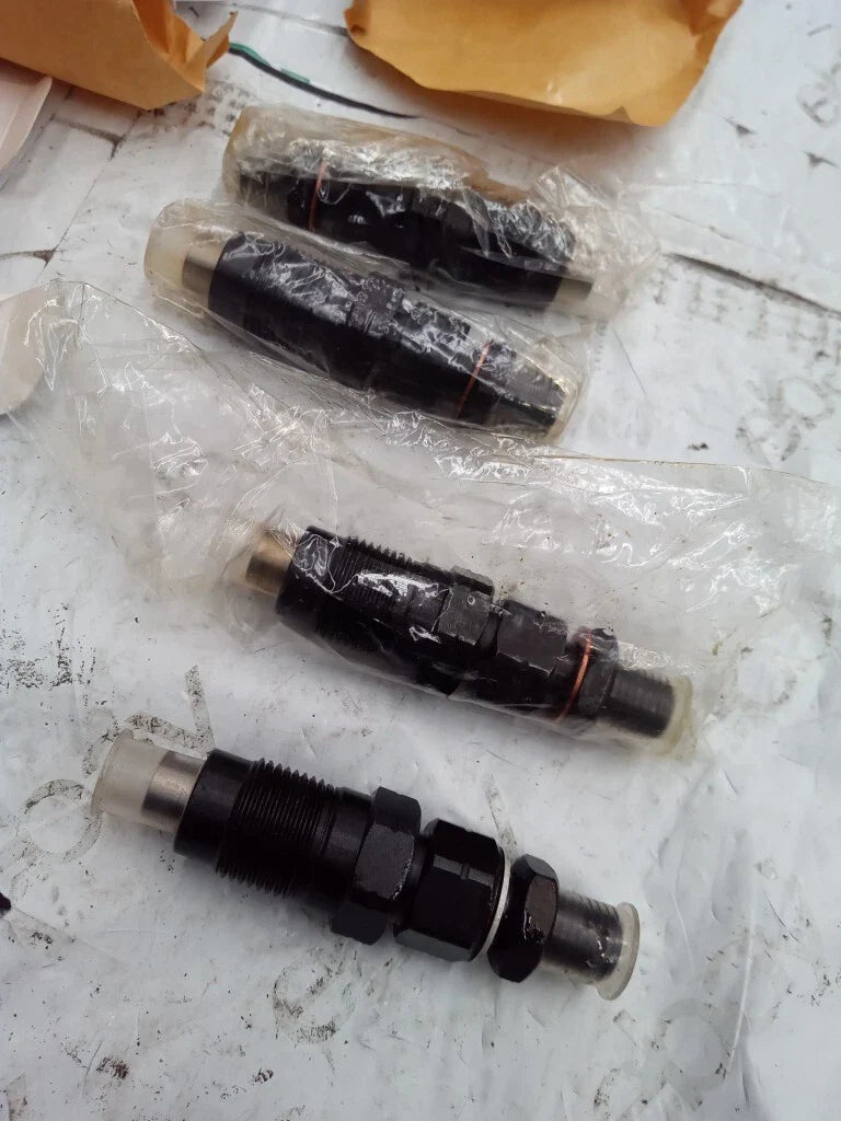 6 x Diesel Fuel Injectors for Nissan Patrol GQ Y60 TD42 (1997-2000)