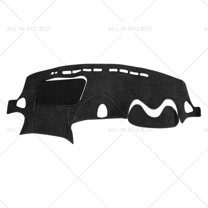 Non-Slip Dash Mat for Nissan JUKE F15 Dashboard Cover Black (2011-2019)