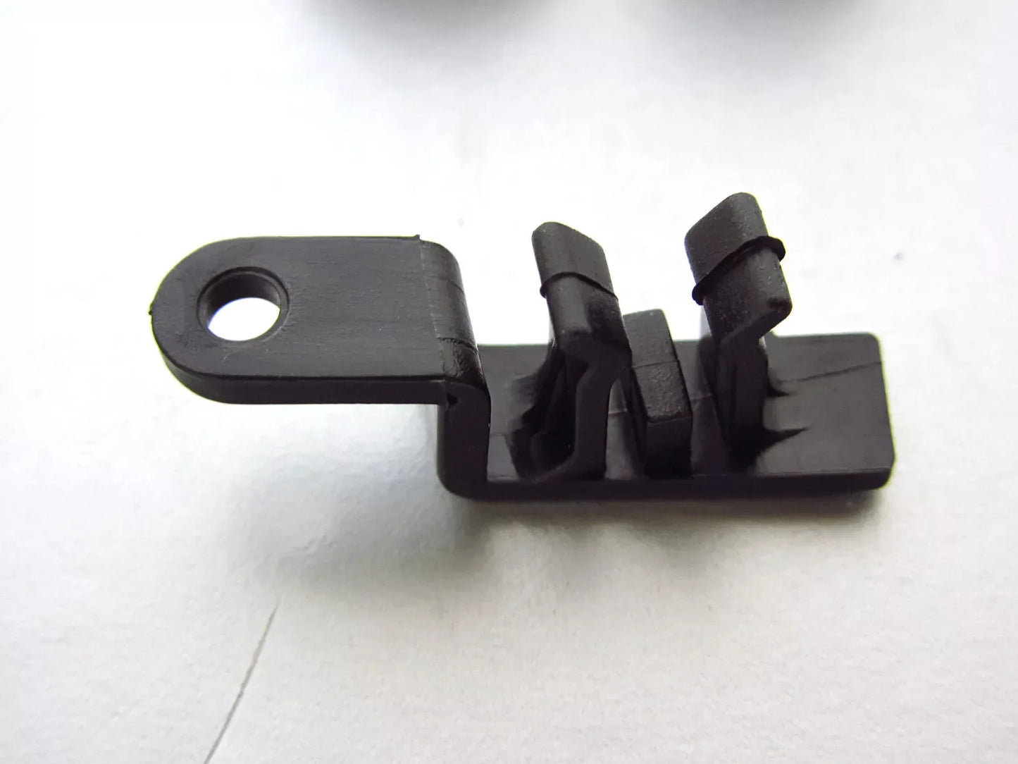 Hood Bonnet Bumper Adjustable Rod Clamp for 89-92 Toyota Corolla AE90 AE92