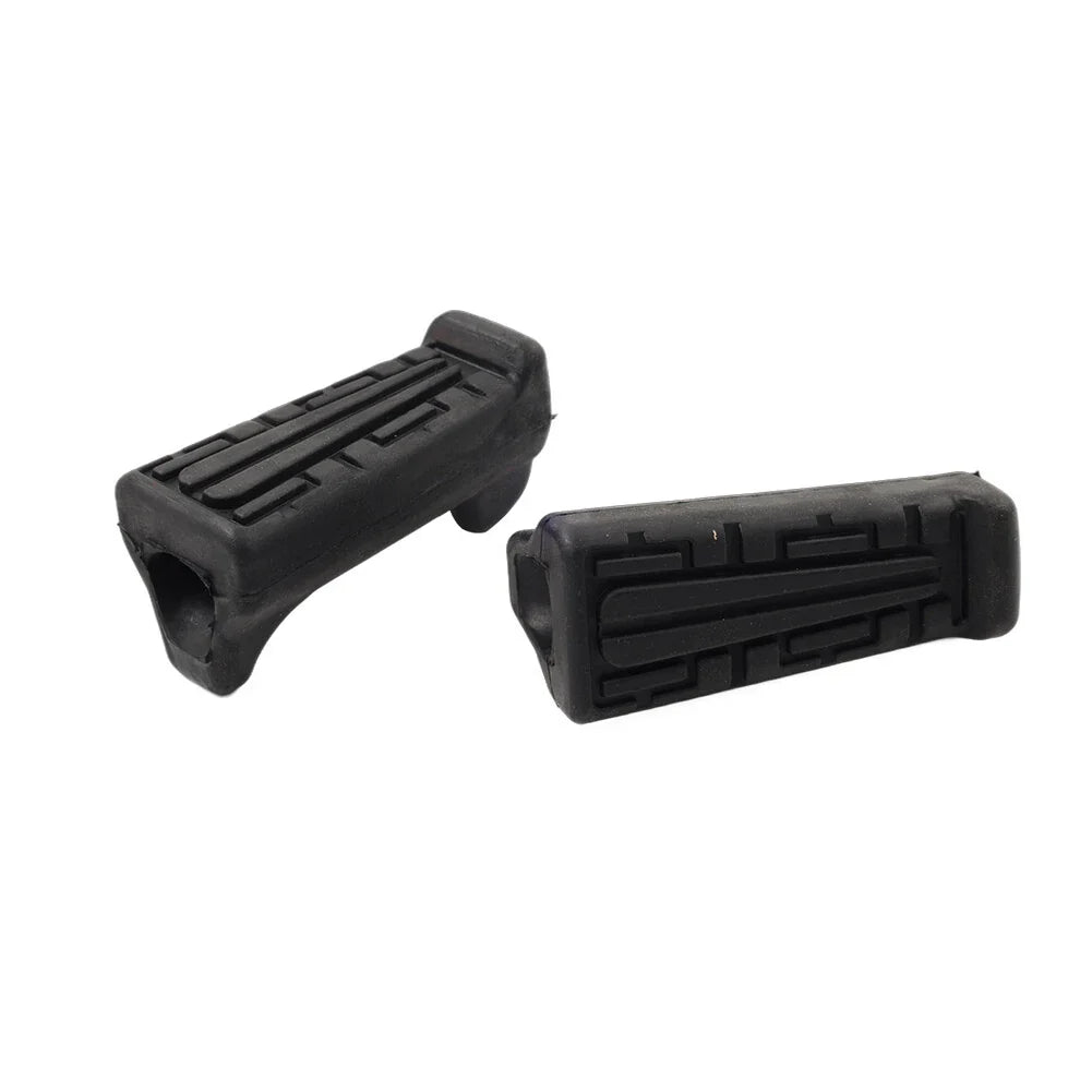 Front Foot Pegs for Yamaha YBR125 (All Years)