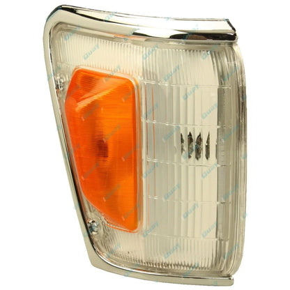 RH Chrome Trim Corner Indicator Park Light for Toyota Hilux 88-91 (1988-1991)