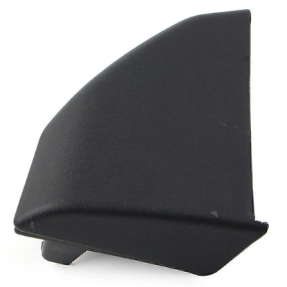 Black Plastic Left Rear Wheelarch End Cap for Land Rover Discovery (2005-2016)