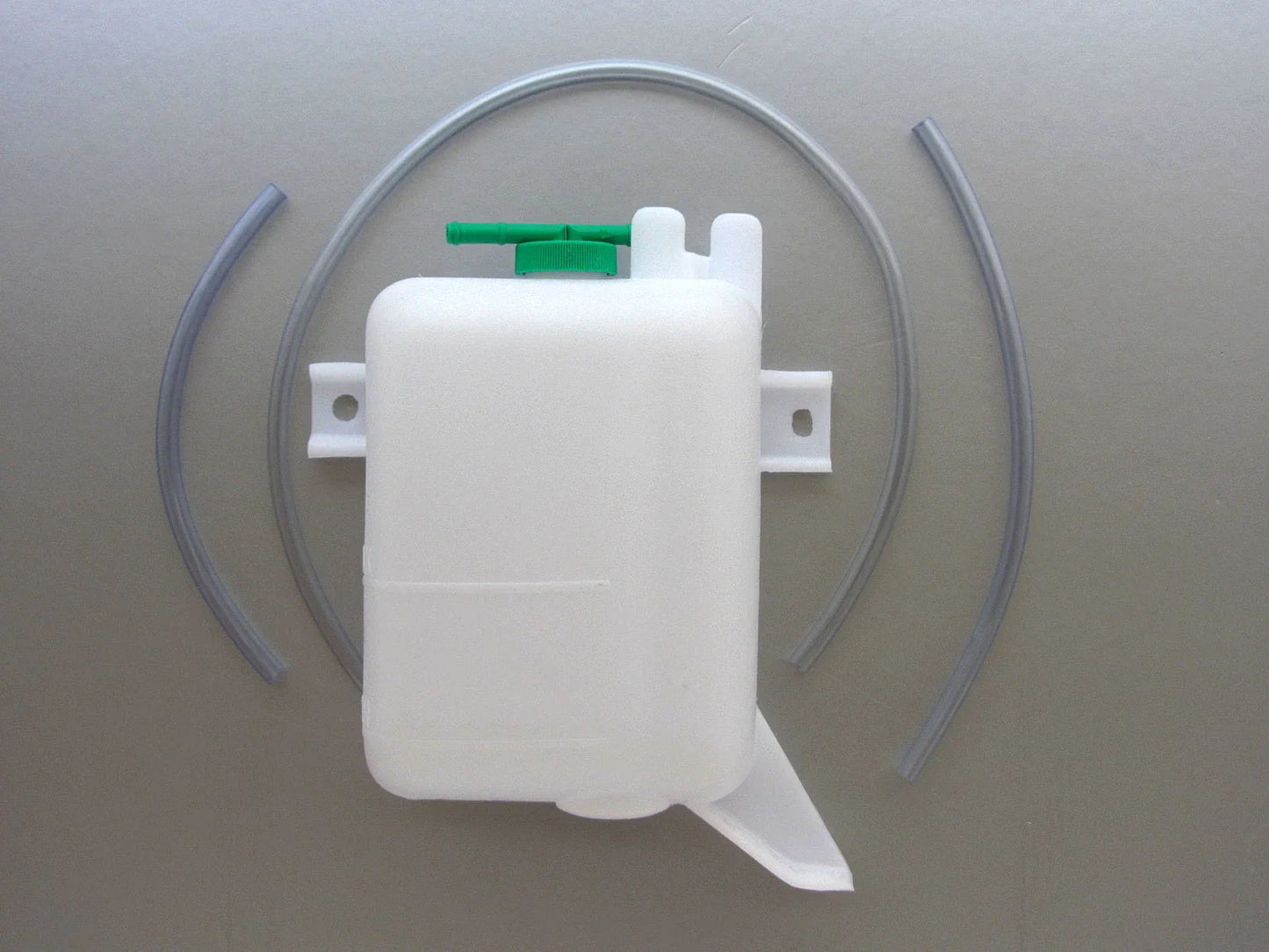 Nissan Navara D21 Radiator Overflow Bottle Tank (1986-1997)