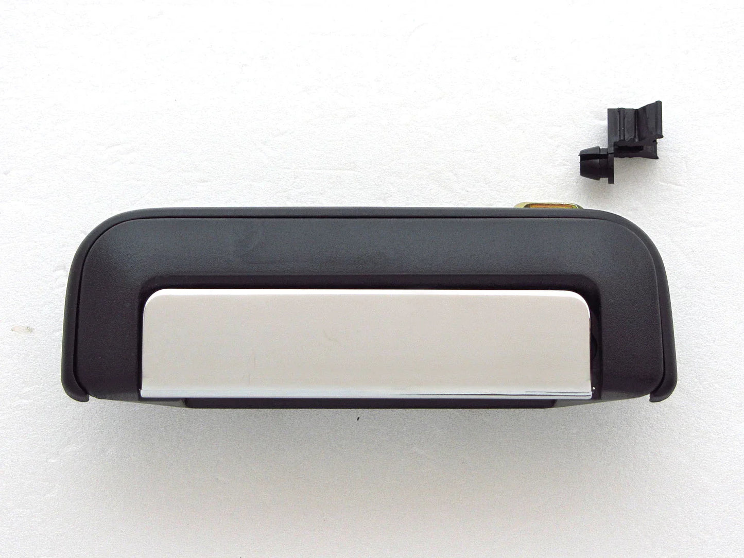 Chrome Tailgate Handle for Mitsubishi Triton L200 (1996-2006)