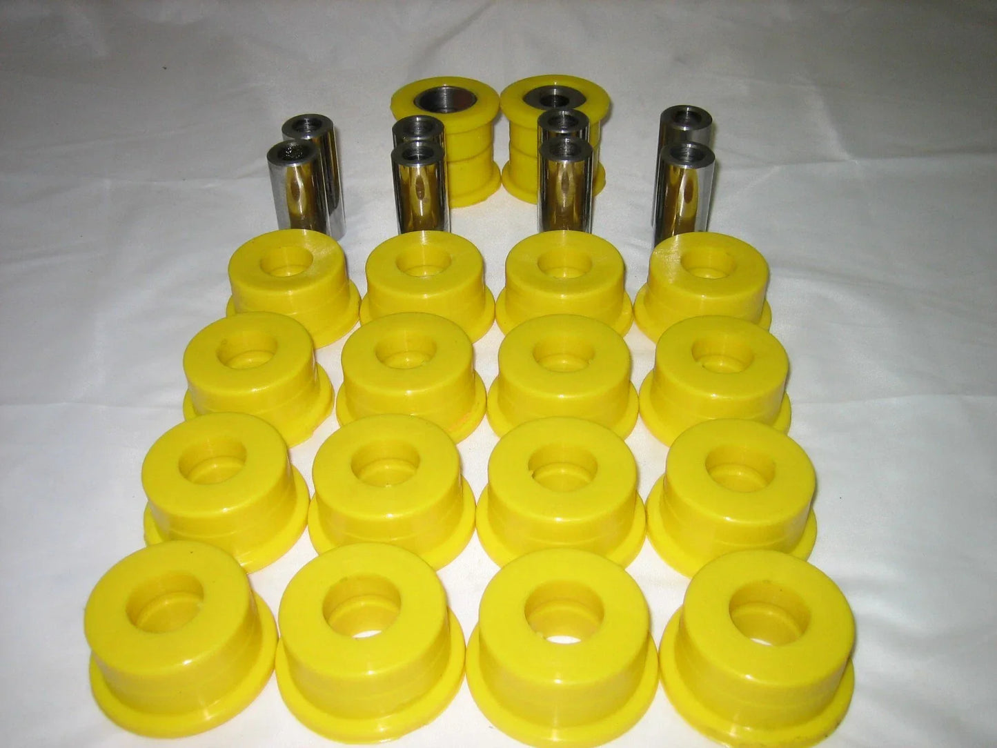 Rear Suspension Arm Poly Bush Kit for Nissan GQ Y60 Patrol (1988-1996)