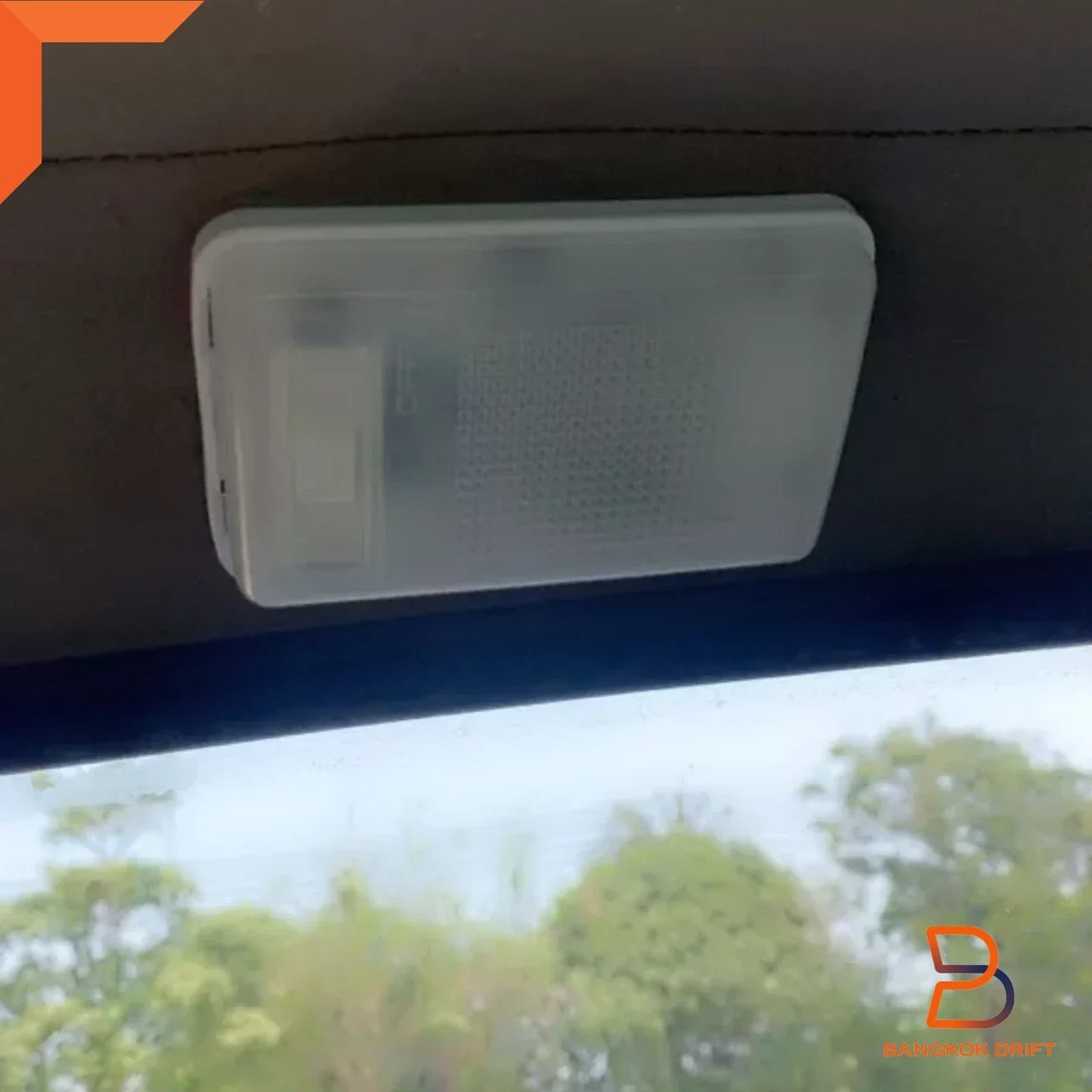 Dome Cabin Light Lamp for Nissan Navara D21 D22 (1997-2015)