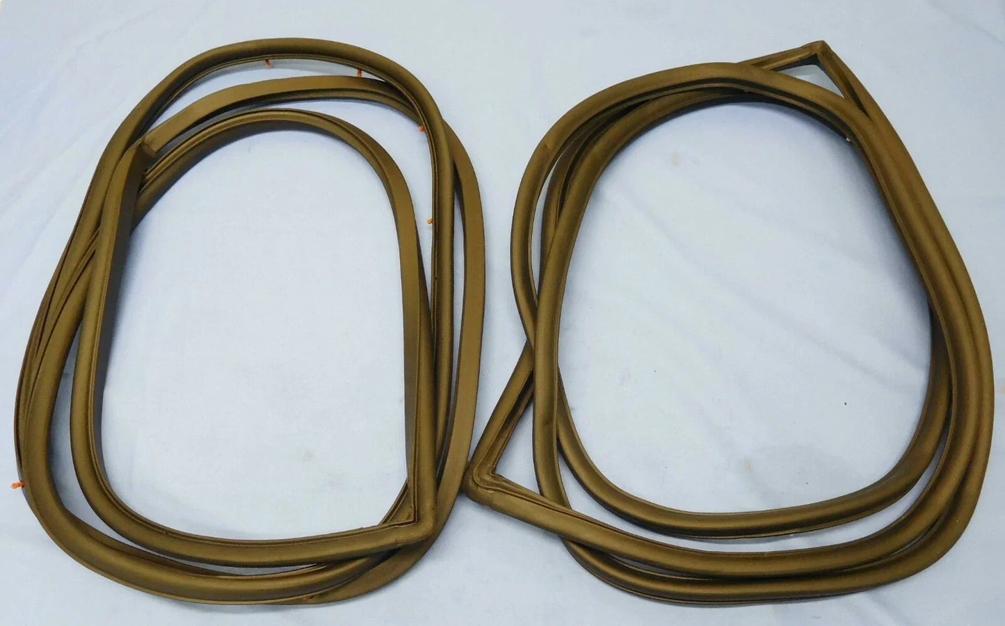 LH & RH Door Rubber Seals for LandCruiser FZJ75 Trays & Utes (1990-1998)