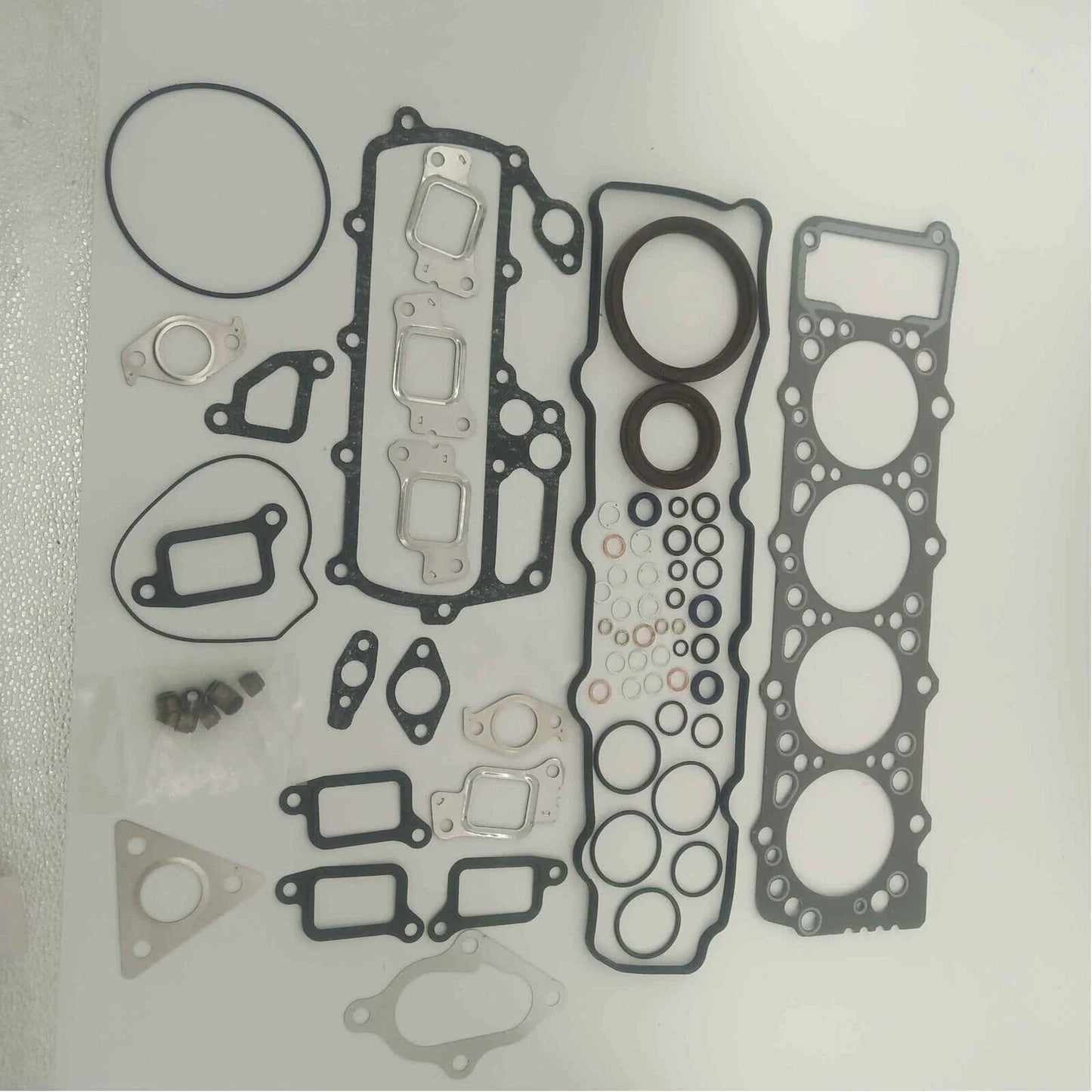 VRS Cylinder Head Gasket Set for Mitsubishi Triton 2.8L 4M40 (10/96-6/06)