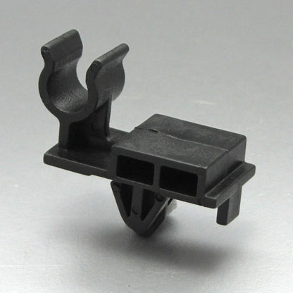 Hood Bonnet Prop Rod Support Clamp Clip for Isuzu D-Max Holden Colorado (2008-2012)