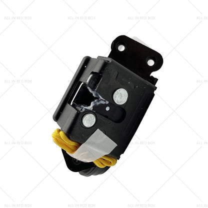 Tailgate Lock Actuator 3 Pins for Toyota Land Cruiser (2008-2016)