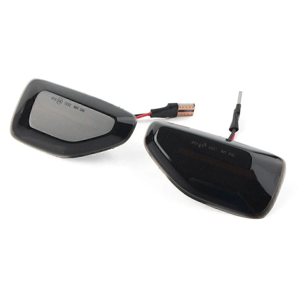 Smoked LED Side Marker Turn Signal Lights for Dacia Logan II, Sandero II (2012-2020)