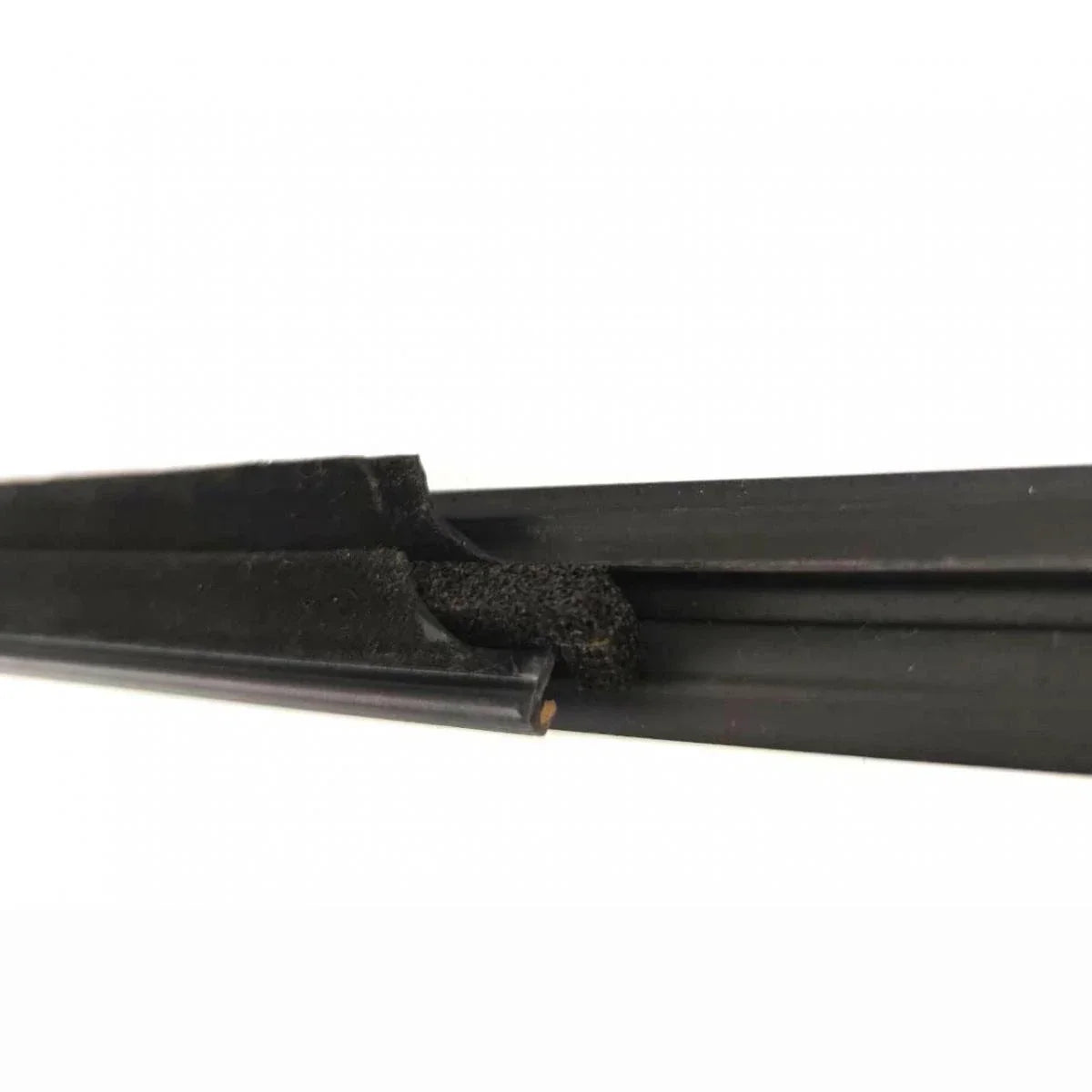Weatherstrip Door Belt Front FL+FR Fits Honda Accord 4 Door Sedan 2003-05 D06