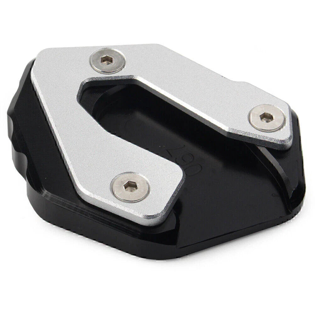 CNC Black Side Kickstand Extension Plate for Yamaha MT-09 Tracer, XSR 900
