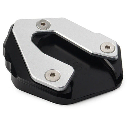 CNC Black Side Kickstand Extension Plate for Yamaha MT-09 Tracer, XSR 900