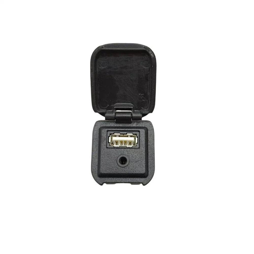 AUX USB Socket Port Adapter for Mazda 2 DJ DL 2015-2024, 3, 6, CX-5, CX-3, MX5 ND