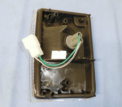RH Park Lamp for Toyota Land Cruiser FJ62 HJ62 Wagon (1987-1990)