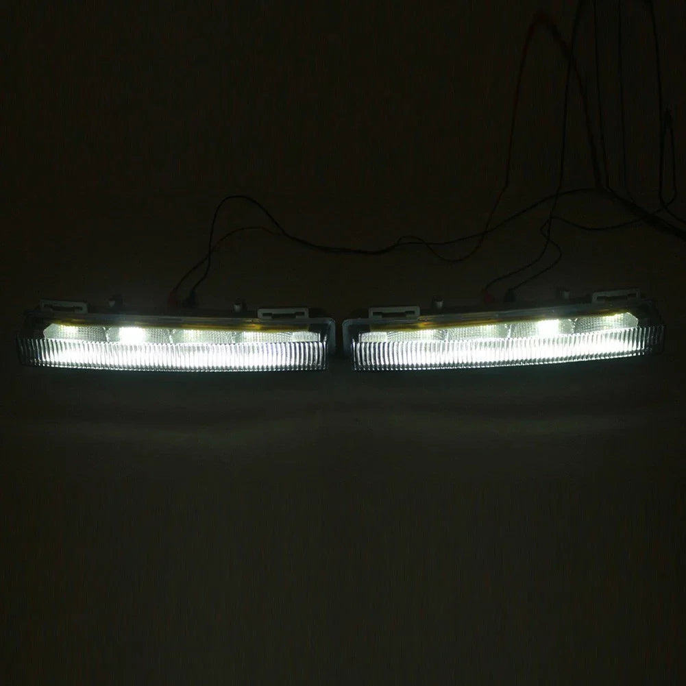 1 Pair Daytime Running Light Fog Lamp for Benz GLK250, GLK350 (2010-2015)
