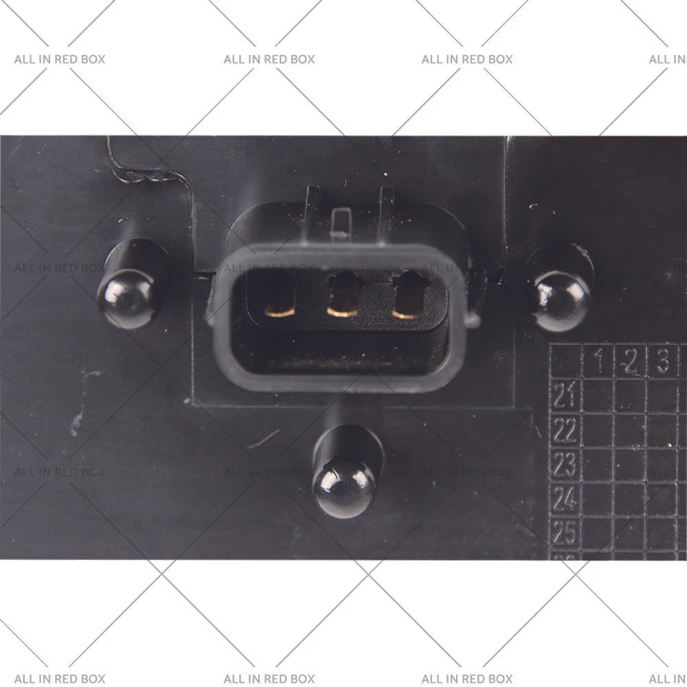 Fog Light for Mitsubishi Pajero Montero 2015-2017 (Right)